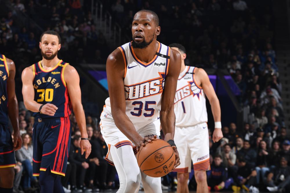 在与姆巴佩 在与姆巴佩